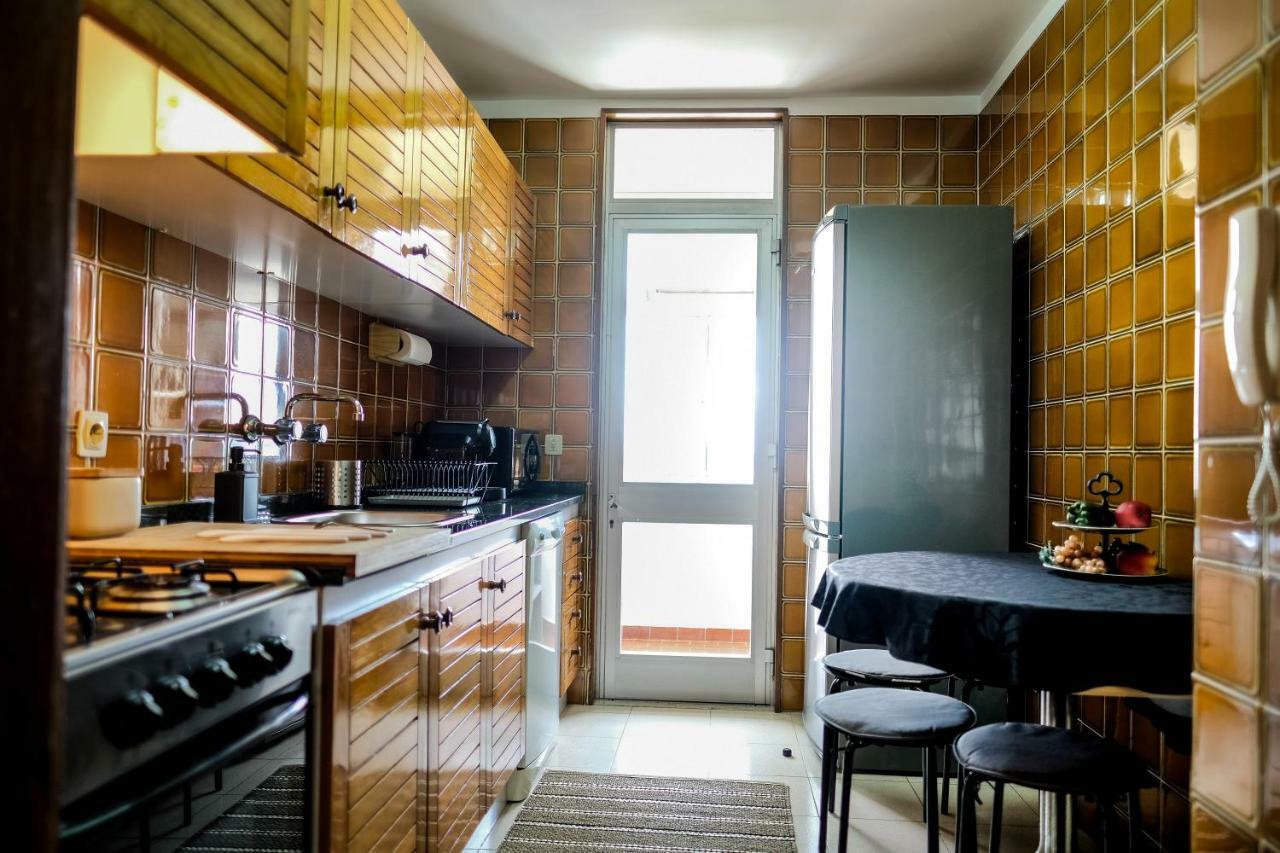 Cozy 3 Room Apartment In Penafiel Centre Luaran gambar