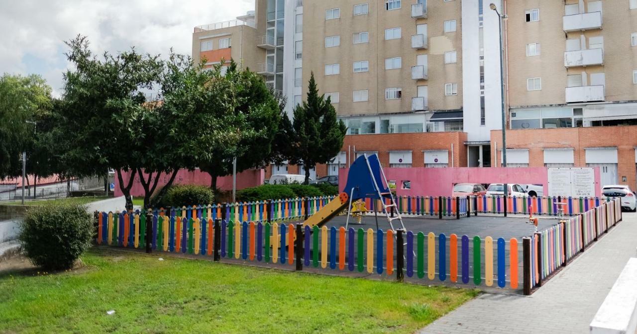 Cozy 3 Room Apartment In Penafiel Centre Luaran gambar